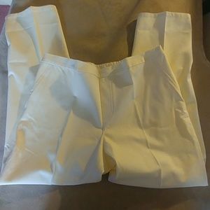 ✳️3/$10✳️NWOT PANTS